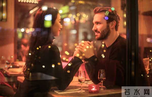 “我请客”英语怎么说?别告诉我是“I&39;ll buy”!