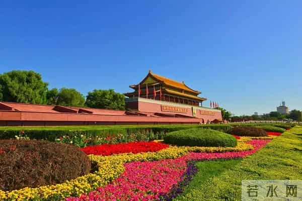 70年来，有没有一首歌，让中国人听了就热泪盈眶？