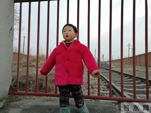 三年级日记之2025年国庆节游记和生活记录三则300字