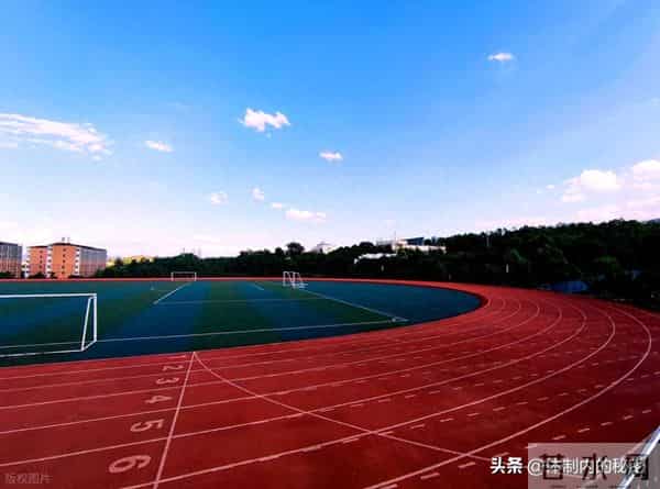 领导在贯彻全会精神上的讲话稿,上接天线下接地气(速收藏)