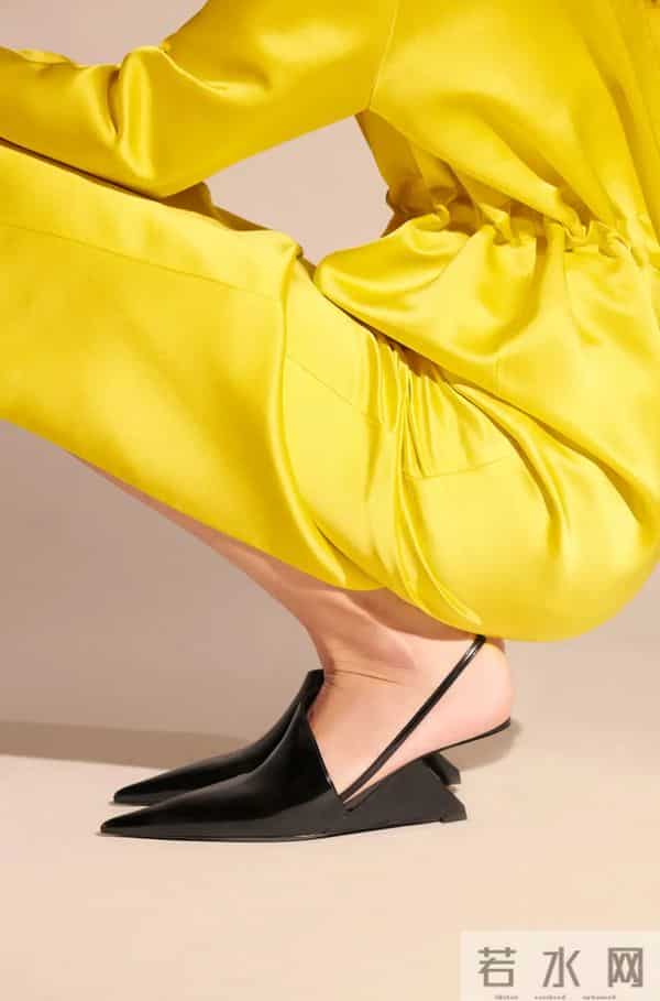 「May I love you」的意思是:在五月,我爱你