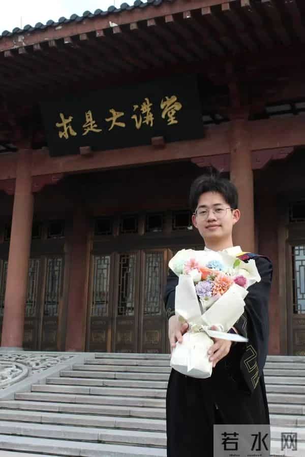 想说“谢谢”，不止这几页……