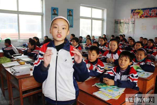 一位校长在全校教师会上讲述老师的5个育人故事，听哭好多老师