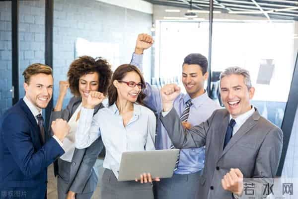 十六句常用英语自我介绍，你确定不来收藏？