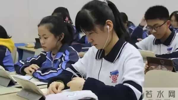 英语太重要,主科地位稳固,符合发展需求不可能改变!