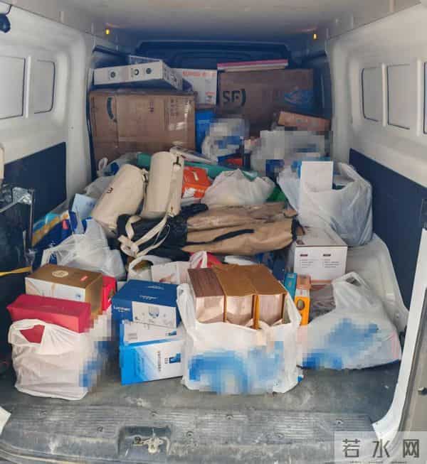 女子两年下单476笔“0元购”,多次“退款不退货”薅羊毛25万元!当地警方:涉嫌诈骗罪已立案!