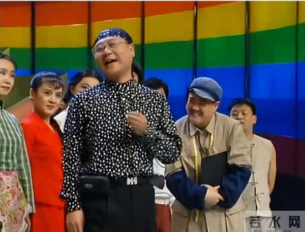 小品奥斯卡,精选春晚前9名的小品,《拜年》排名第一实至名归!