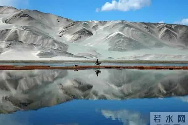 70年来,有没有一首歌,让中国人听了就热泪盈眶?