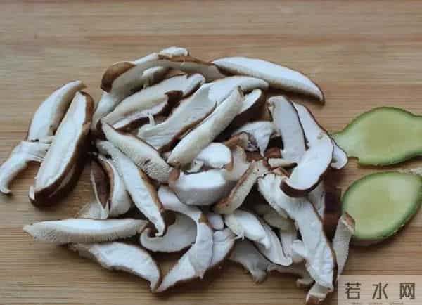 猴头菇是个养胃的好东西,可惜你不会吃!