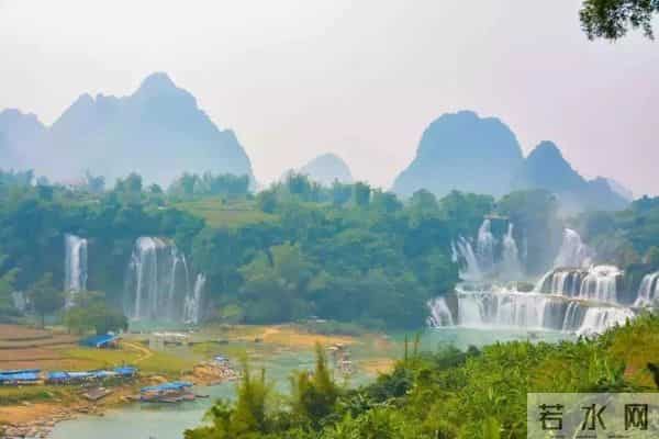 70年来,有没有一首歌,让中国人听了就热泪盈眶?