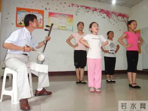 梅花香自苦寒来 张琬其摘得中国戏曲小梅花金奖