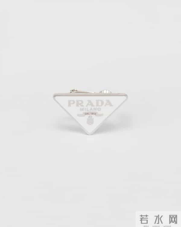 「May I love you」的意思是:在五月,我爱你