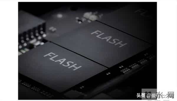 存储数据半导体——“闪存(Flash Memory)”的详解;