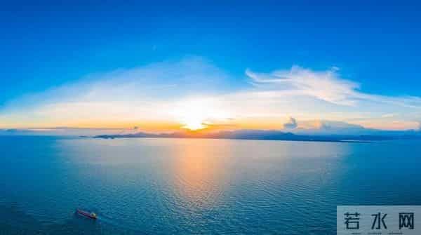 为你整理了50句金句,句句都值得摘抄,建议收藏