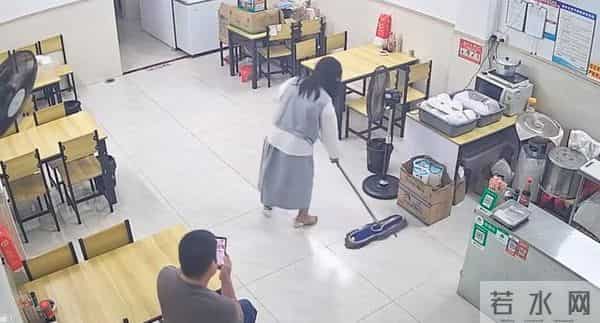 后续！跟16年初恋复合，婚期定后不到一周，汤粉大哥却要关店？