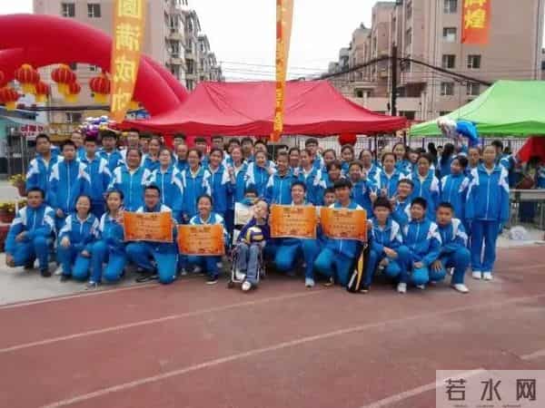 18公斤渐冻症男孩考入北航:童话般的爱心接力,只为让他遥望星空