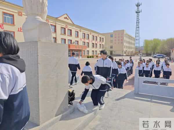 缅怀先烈·传承精神·感恩前行——清明节扫墓活动策划方案