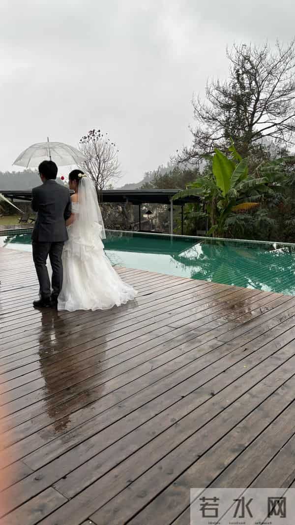 祝一对新人，新婚快乐，永结同心，百年好合