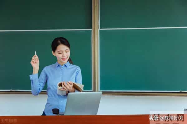 一位校长在全校教师会上讲述老师的5个育人故事，听哭好多老师