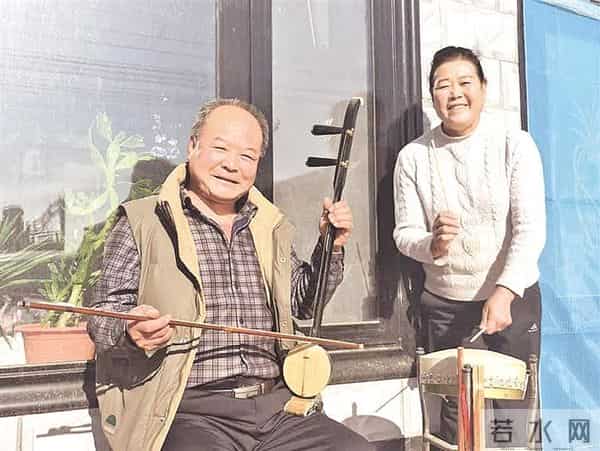 被歌声改变的村庄