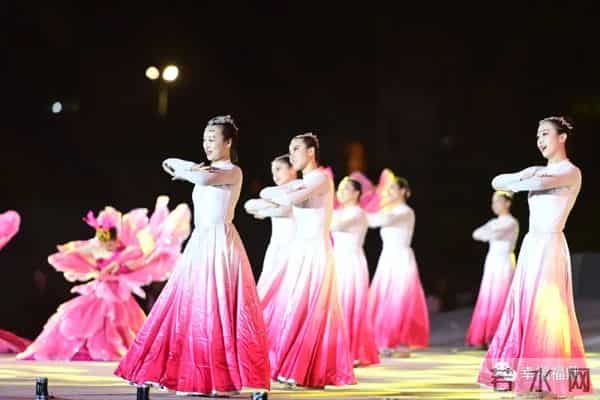 今晚的创城晚会，为什么让人心潮澎湃？