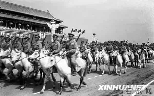 国庆节|这十大历史性时刻让我骄傲至今