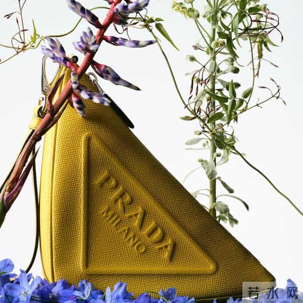 「May I love you」的意思是:在五月,我爱你