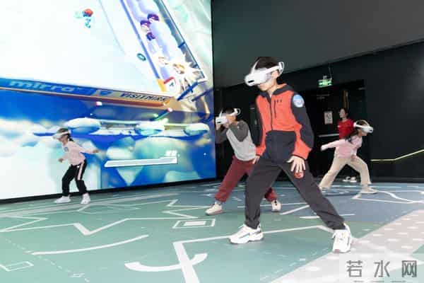 “耀动冰雪·影映未来”奇境派对活动举办