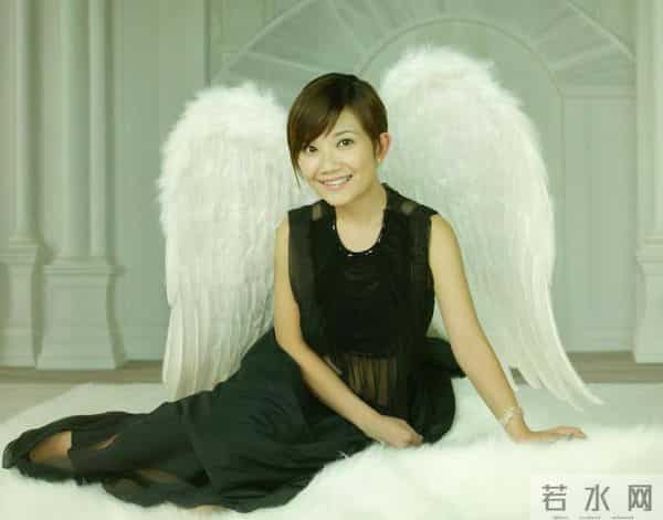 21世纪华语乐坛最牛的10位女歌手排行榜,那英会上榜吗?