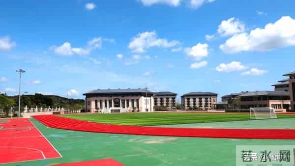 今天查中考成绩，蒲江高中“自我介绍”请查收！