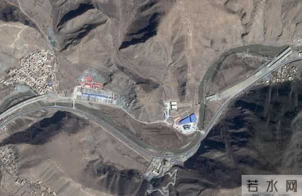 剑桥博士发震撼长文:为何中国肯下血本在西方绝不做的“亏本买卖”上