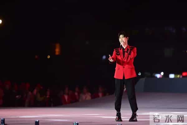 今晚的创城晚会，为什么让人心潮澎湃？