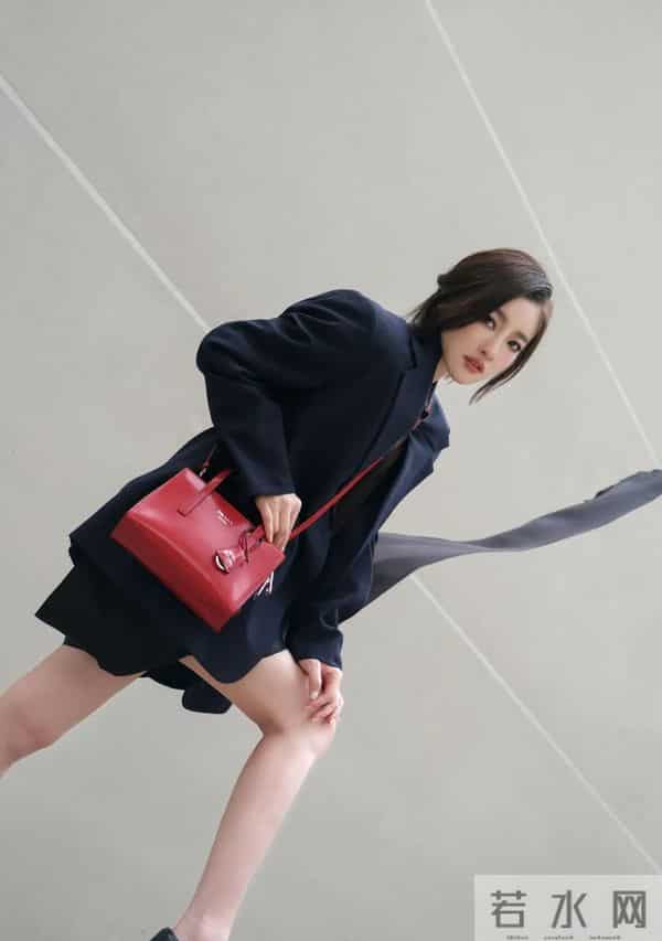 「May I love you」的意思是:在五月,我爱你