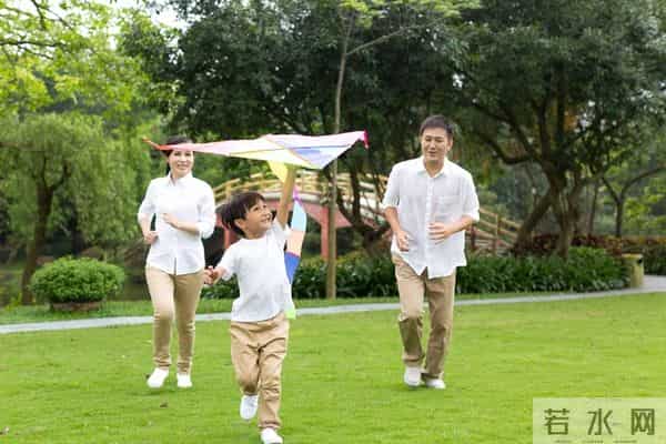 不和谐的家庭也能绽放幸福…