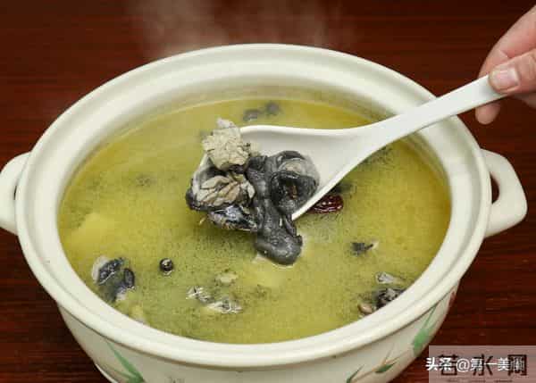 3.8女神节!建议女人:生活别太节俭,8物该吃就吃,千万别心疼钱