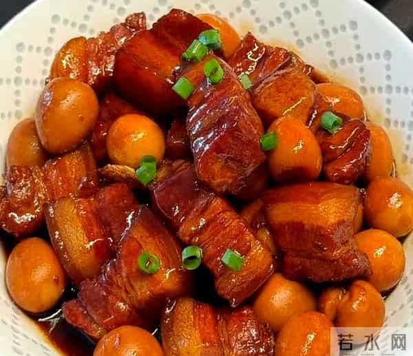 老妈生日由我掌勺,今天8道菜都是老妈爱吃的,弟媳看着都流口水