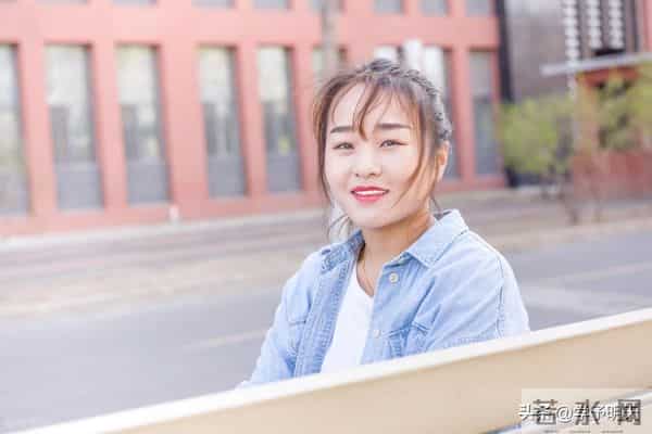 “代码为剑，逆袭人生”：计算机专业普通生的逆袭指南