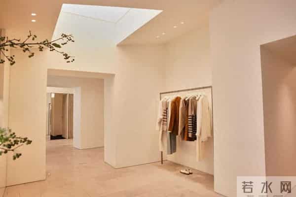 流量太贵退货率太高，女装线下求生