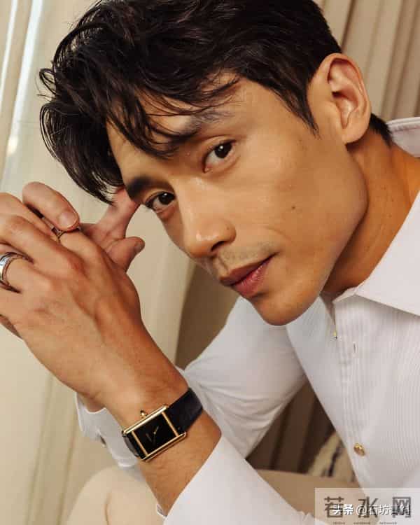 放弃当工程师,投身演艺圈,凭《辣妈辣妹2》走红,已是幸福人夫