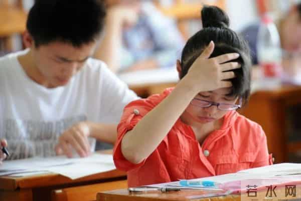 高考满分作文《我愿意》,被人民日报推荐,内容精彩且充满哲理