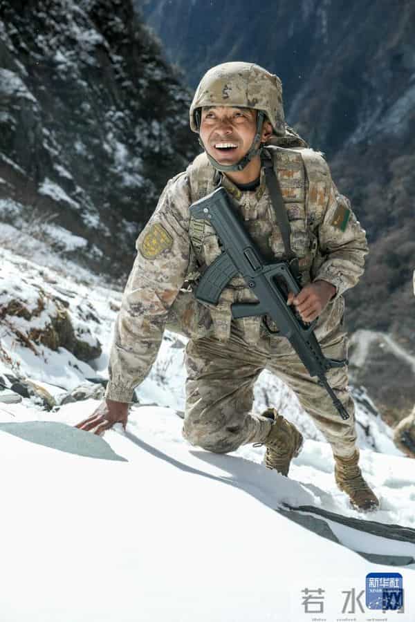 士兵的自豪——记西藏军区某团一级上士次罗布