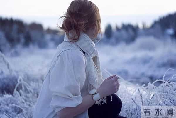 一个女人内心很寂寞，才会发这样的朋友圈