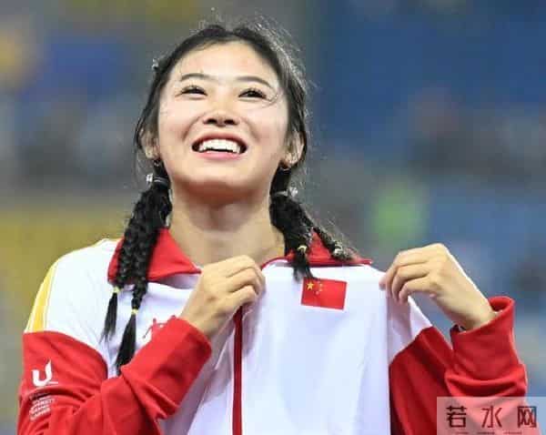 吴艳妮失冠不足24小时,让人担忧的问题浮现,樊振东的话被认可