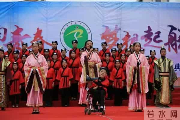 18公斤渐冻症男孩考入北航:童话般的爱心接力,只为让他遥望星空