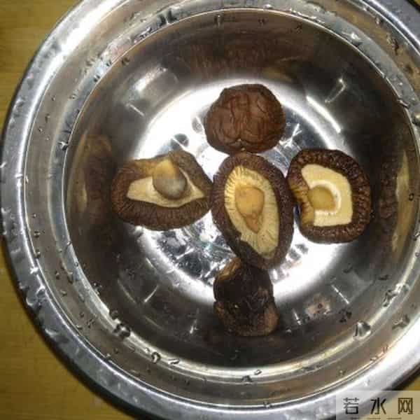 你做的清炖甲鱼汤,和饭店大厨相比,只差这一步