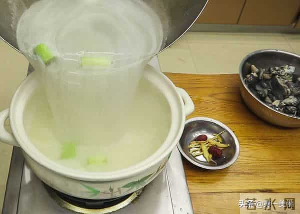 3.8女神节!建议女人:生活别太节俭,8物该吃就吃,千万别心疼钱