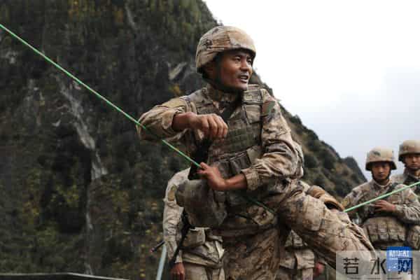 士兵的自豪——记西藏军区某团一级上士次罗布