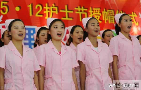 512护士节祝福语大全，2025送给白衣天使护士节祝福语100条！