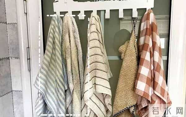 冲厕时一定要“盖上马桶盖”！小心在这3个地方“养细菌”