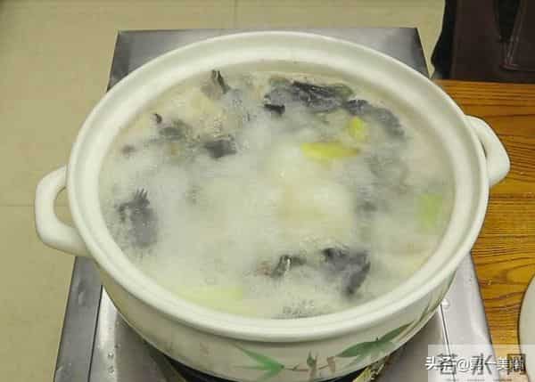 3.8女神节!建议女人:生活别太节俭,8物该吃就吃,千万别心疼钱